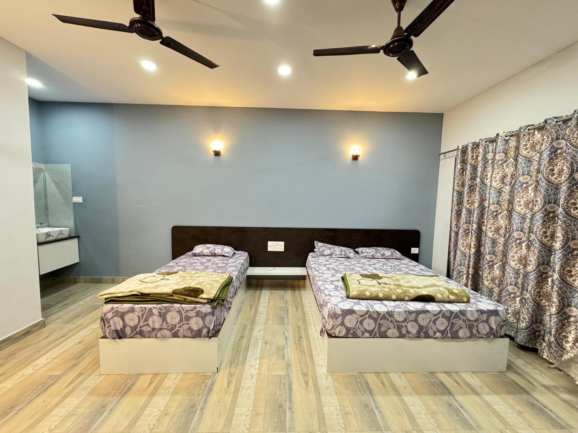 The Glasswater By The Backwater Homestay Kalyānpur 외부 사진