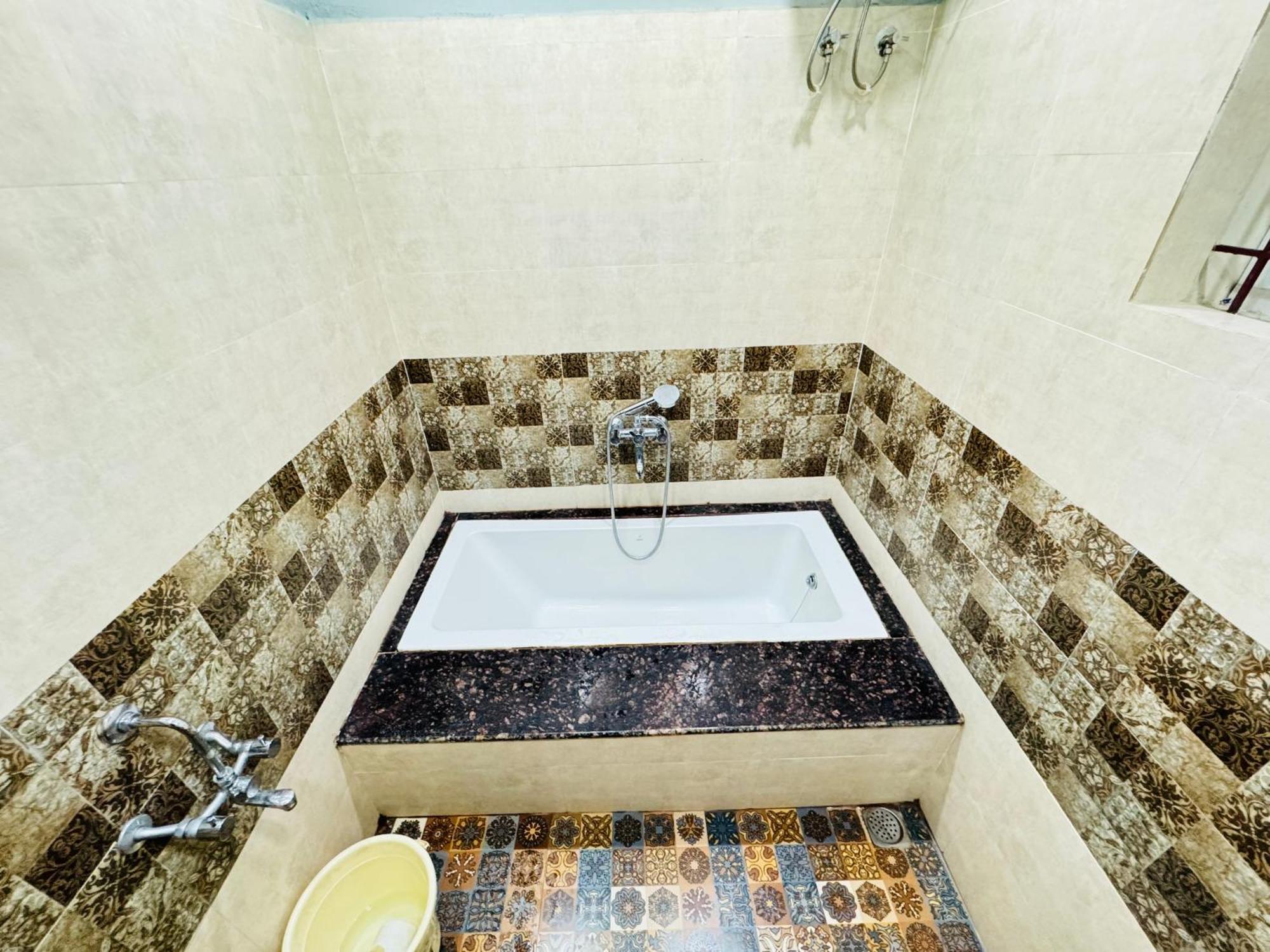 The Glasswater By The Backwater Homestay Kalyānpur 외부 사진