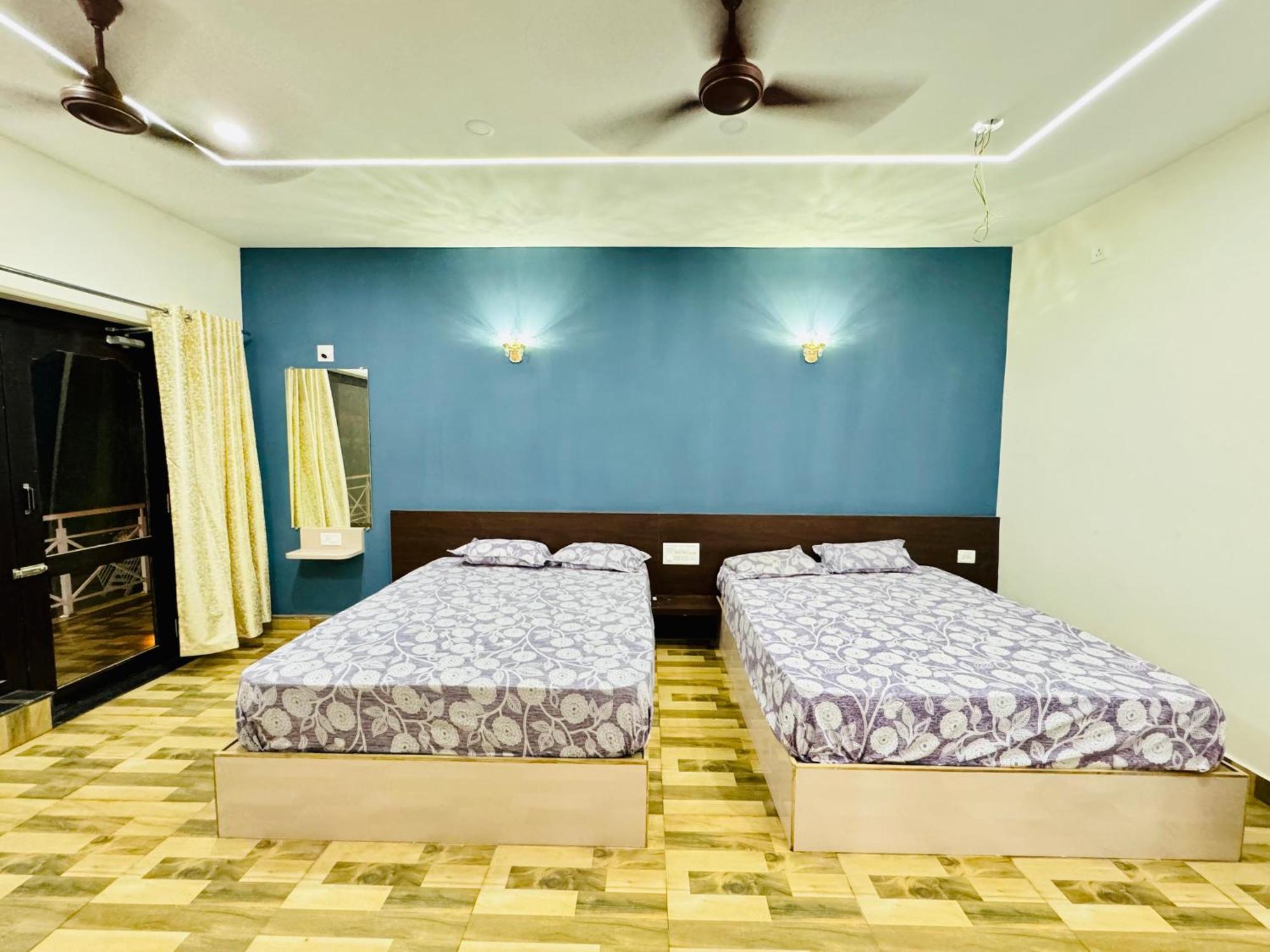 The Glasswater By The Backwater Homestay Kalyānpur 외부 사진